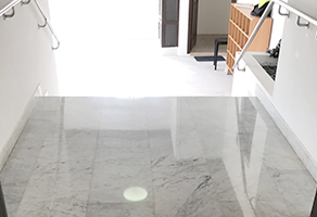 Shiny white marble floor